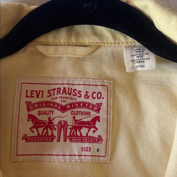 Butter Yellow Levi's Esther Modern Jacket, S - Picture 6 of 7